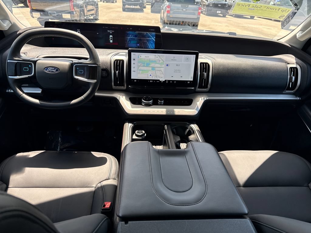 Certified 2025 Ford Expedition Active RWD image 6