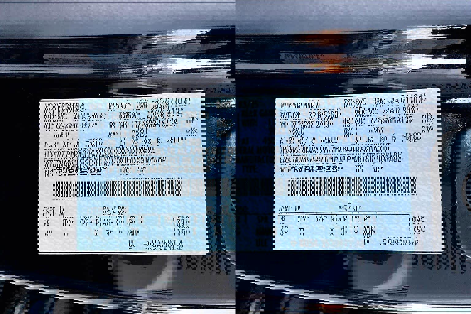 Certified 2025 Ford F250 Platinum w/ Platinum Plus Package image 34