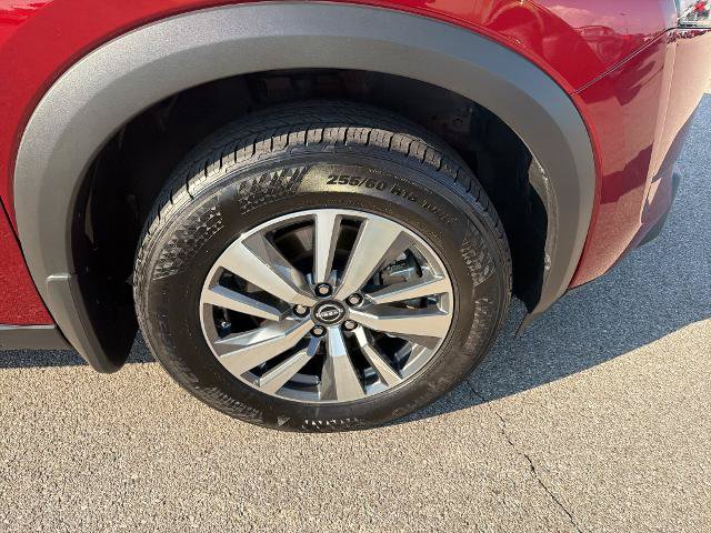 Used 2024 Nissan Pathfinder SL FWD image 35