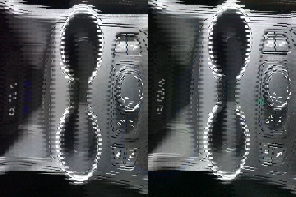 Used 2020 GMC Terrain SLT w/ Preferred Package image 21