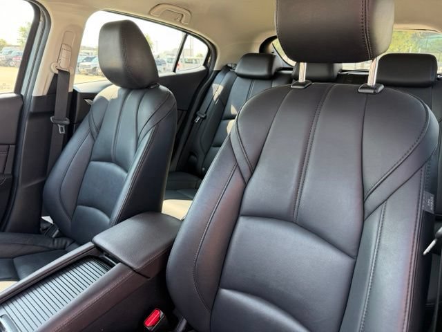 Used 2018 MAZDA MAZDA3 Touring FWD image 10