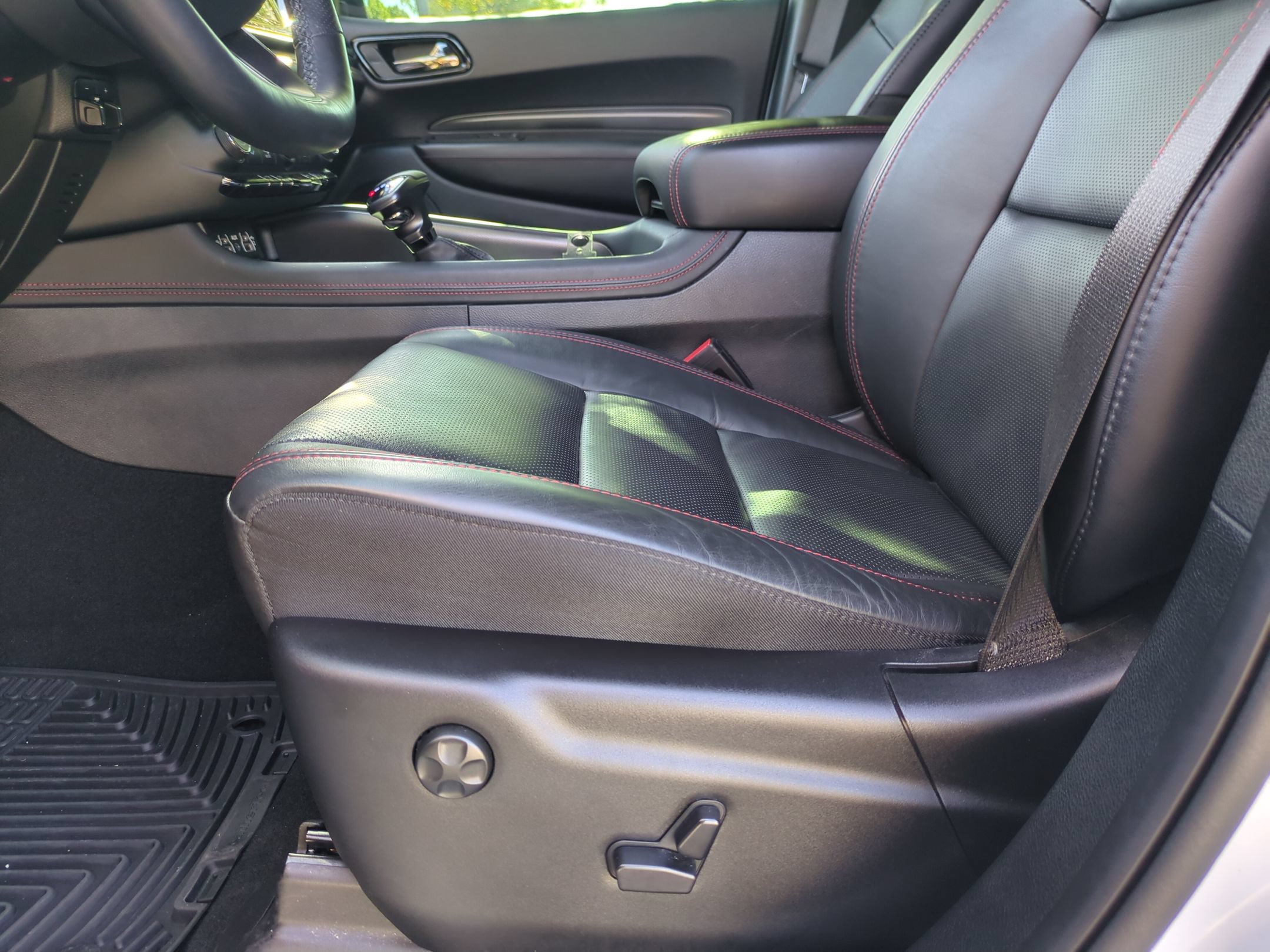 Used 2026 Dodge Durango GT AWD/4WD image 13