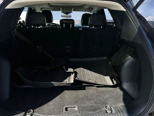 Certified 2023 Ford Escape SE w/ PHEV Premium Package FWD image 18