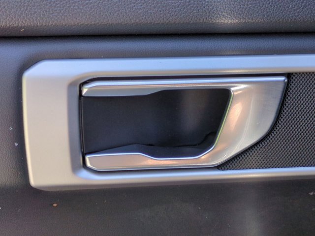 Certified 2020 Ford Explorer XLT w/ Equipment Group 202A RWD image 29