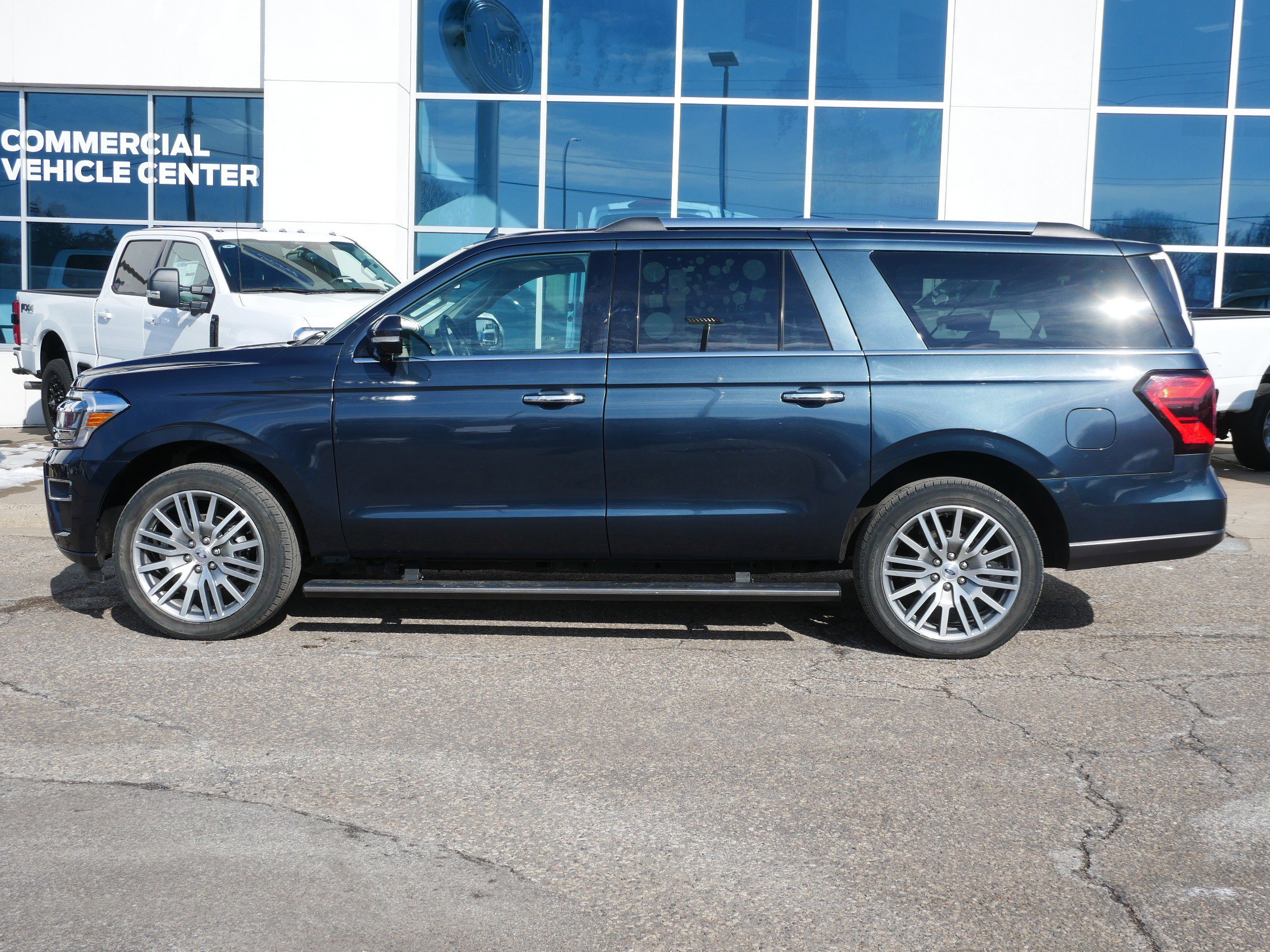 Certified 2022 Ford Expedition Max Limited image 2