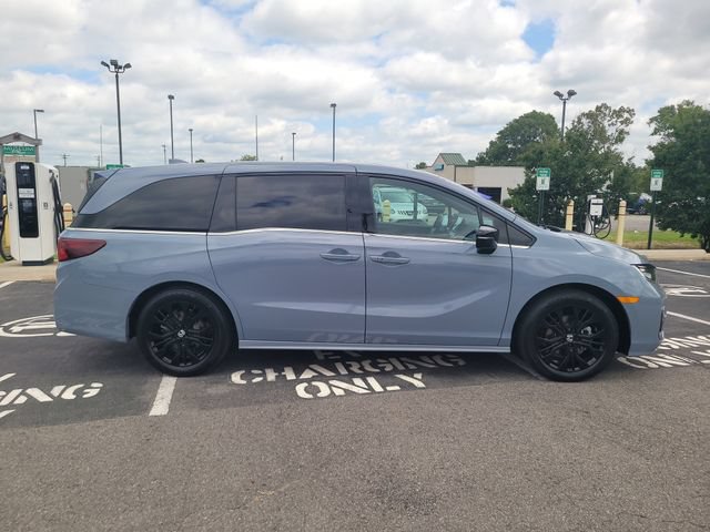 Used 2025 Honda Odyssey Sport-L image 4
