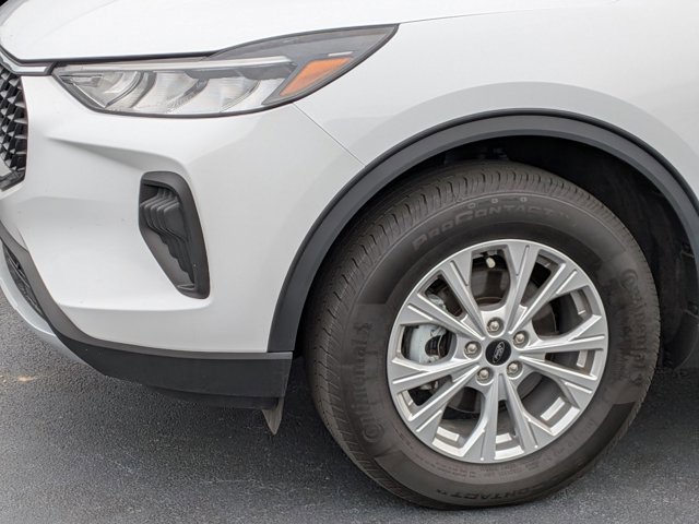 Certified 2023 Ford Escape Active w/ Tech Pack #2 image 8