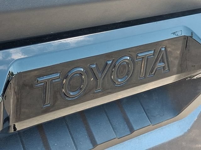 Used 2023 Toyota Tundra SR5 w/ SR5 Premium Package AWD/4WD image 30
