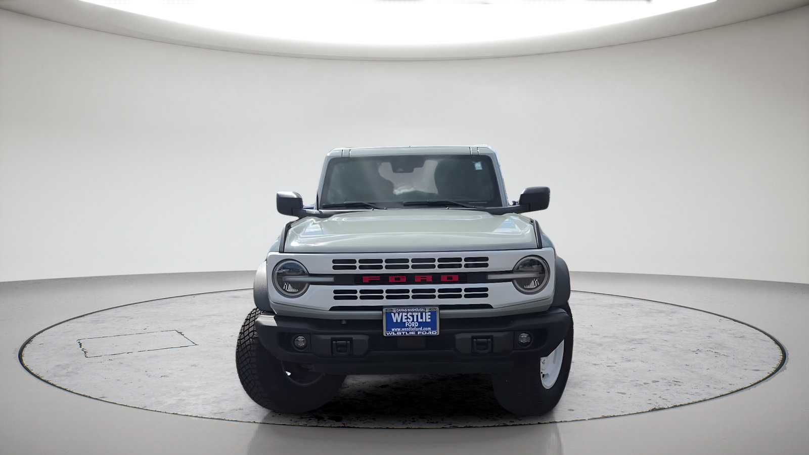 Certified 2024 Ford Bronco Heritage Edition AWD/4WD image 2
