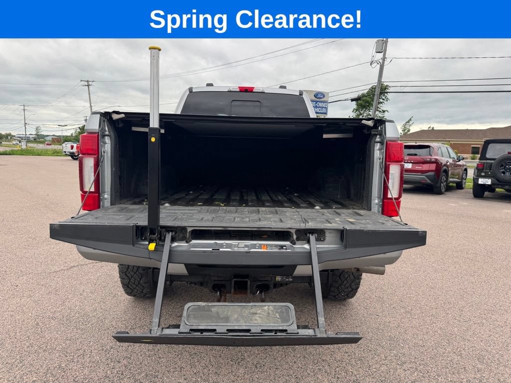 Certified 2021 Ford F350 Platinum w/ Tremor Off-Road Package AWD/4WD image 7
