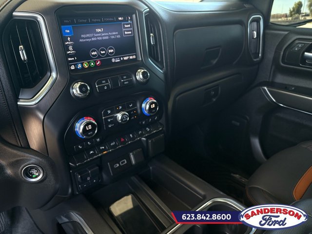 Used 2022 GMC Sierra 1500 AT4 w/ AT4 Premium Package AWD/4WD image 19