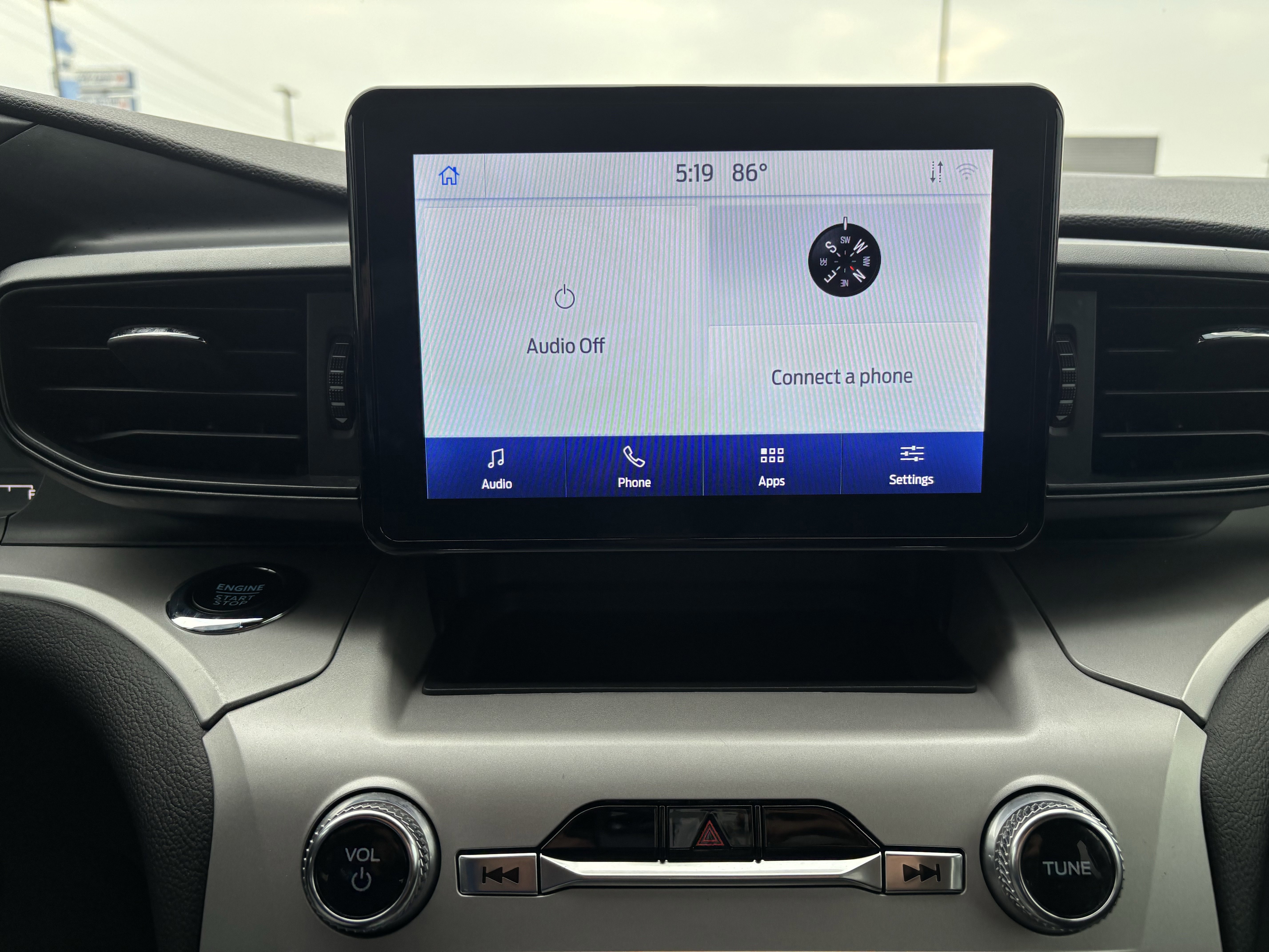 Certified 2023 Ford Explorer XLT image 38