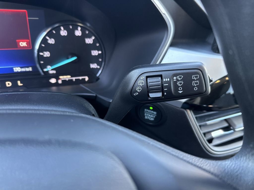 Certified 2022 Ford Escape SE image 18