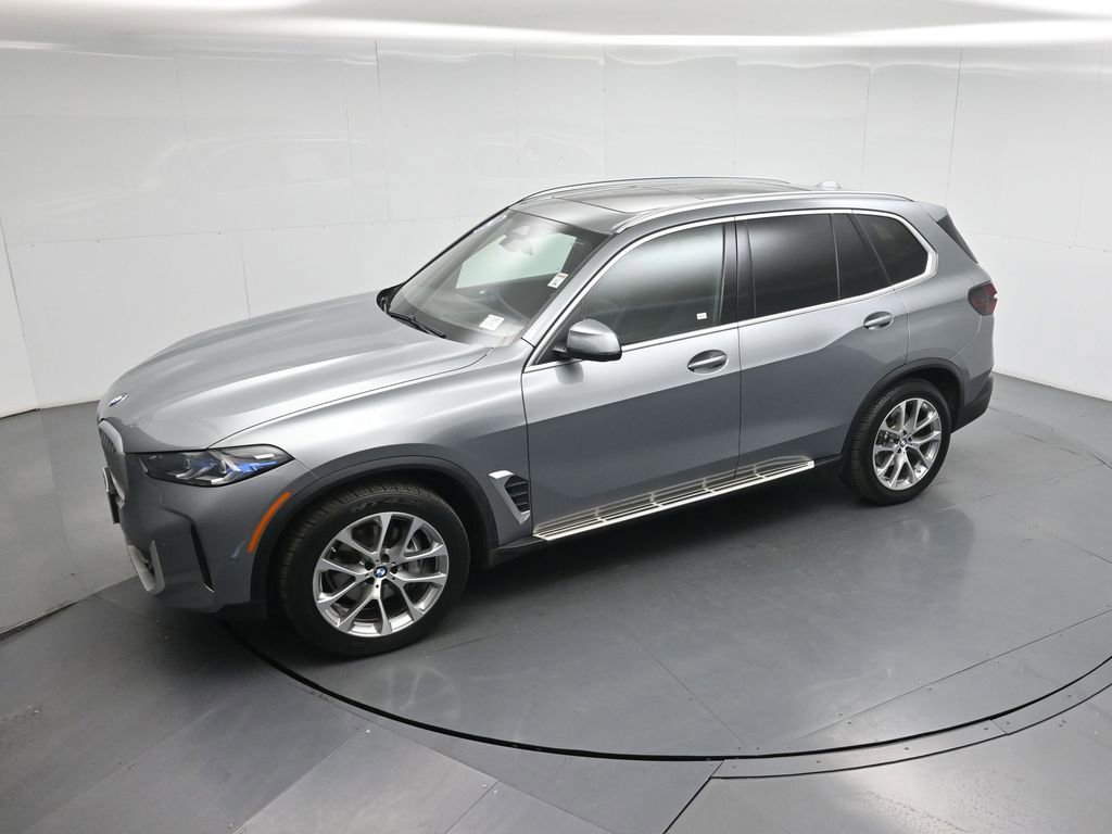 Used 2024 BMW X5 xDrive40i AWD/4WD image 46