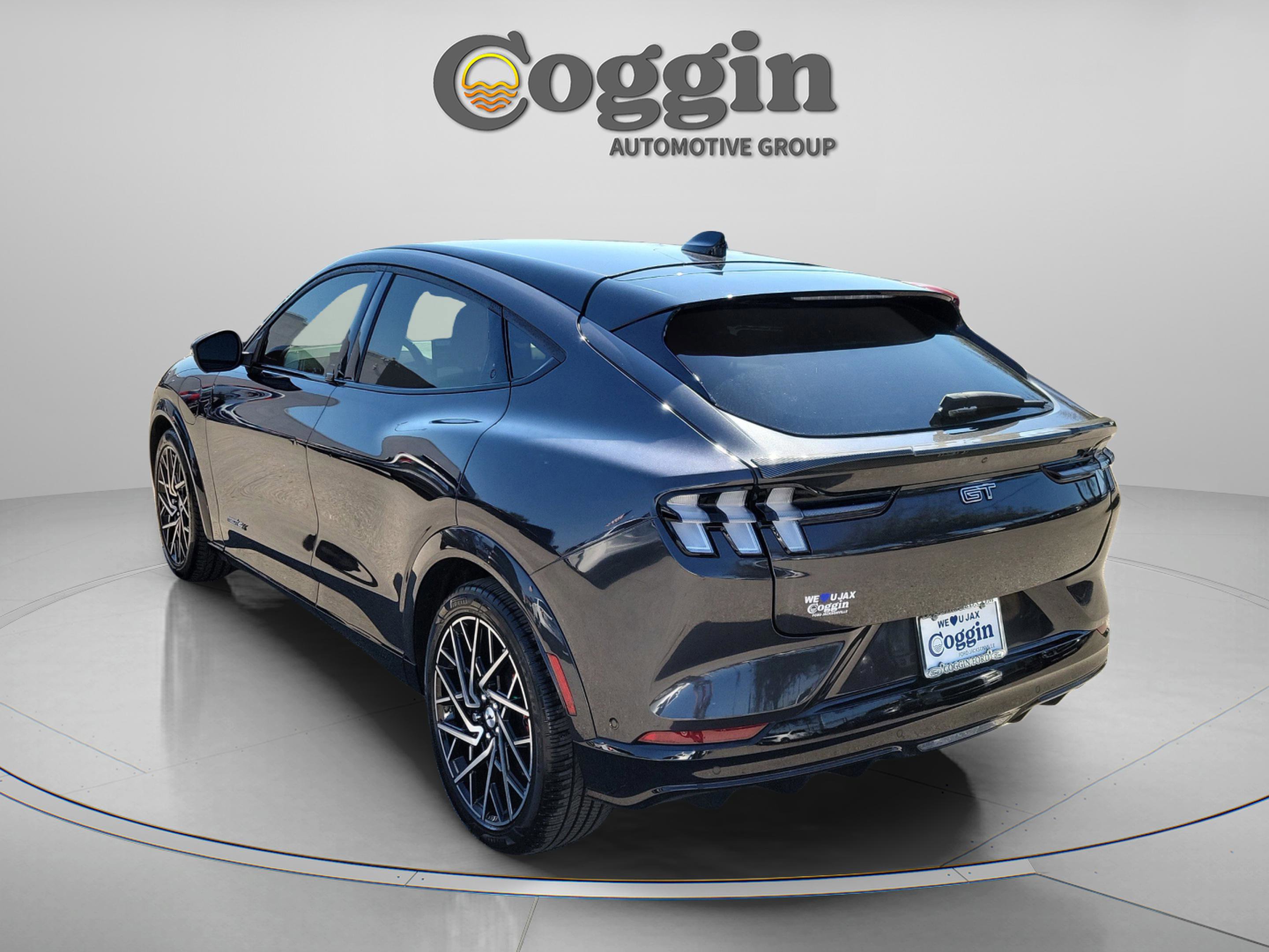 Certified 2021 Ford Mustang Mach-E GT w/ GT Performance Edition image 3