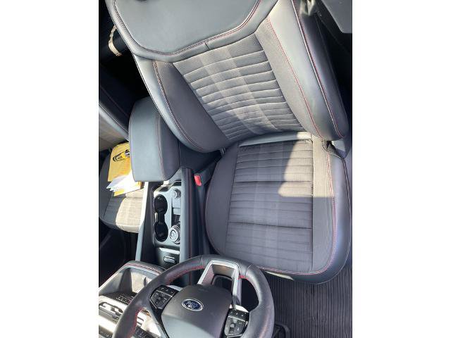 Certified 2025 Ford Explorer ST-Line w/ Premium Package AWD/4WD image 10