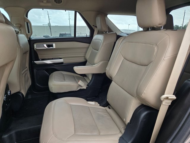 Certified 2021 Ford Explorer Limited w/ Equipment Group 301A RWD image 18