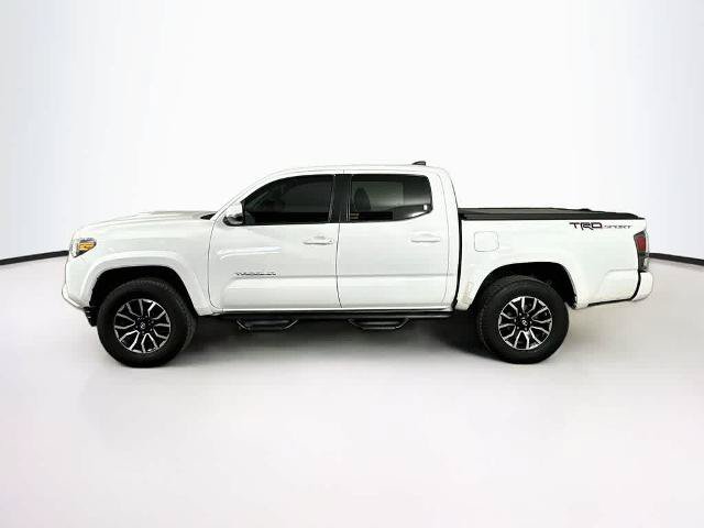 Used 2020 Toyota Tacoma TRD Sport RWD image 3