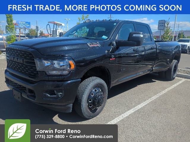 Used 2024 RAM 3500 Big Horn w/ Night Edition AWD/4WD image 3