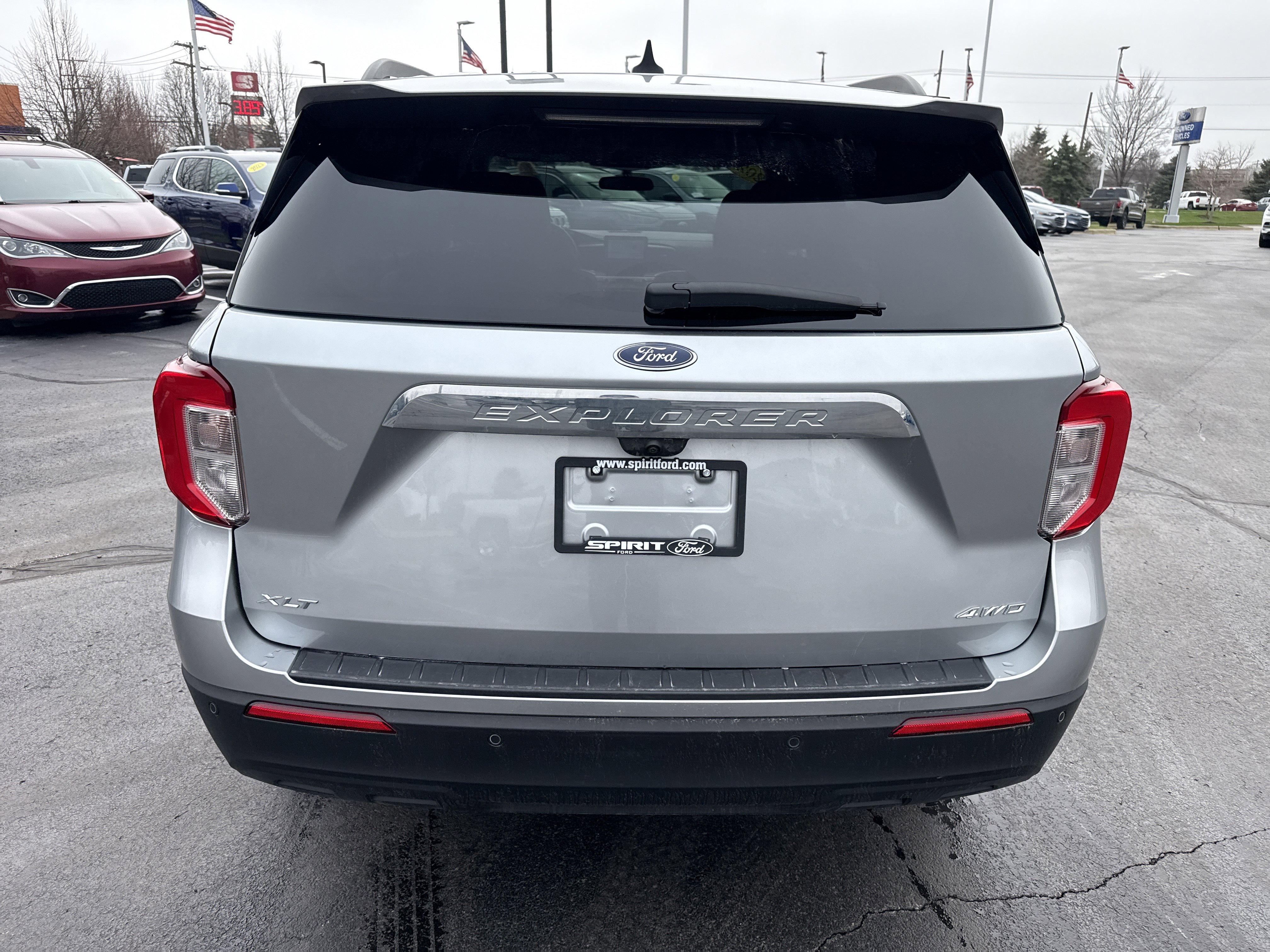 Certified 2024 Ford Explorer XLT AWD/4WD image 6