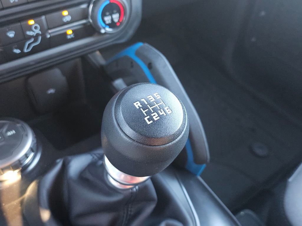 Certified 2024 Ford Bronco Black Diamond image 17