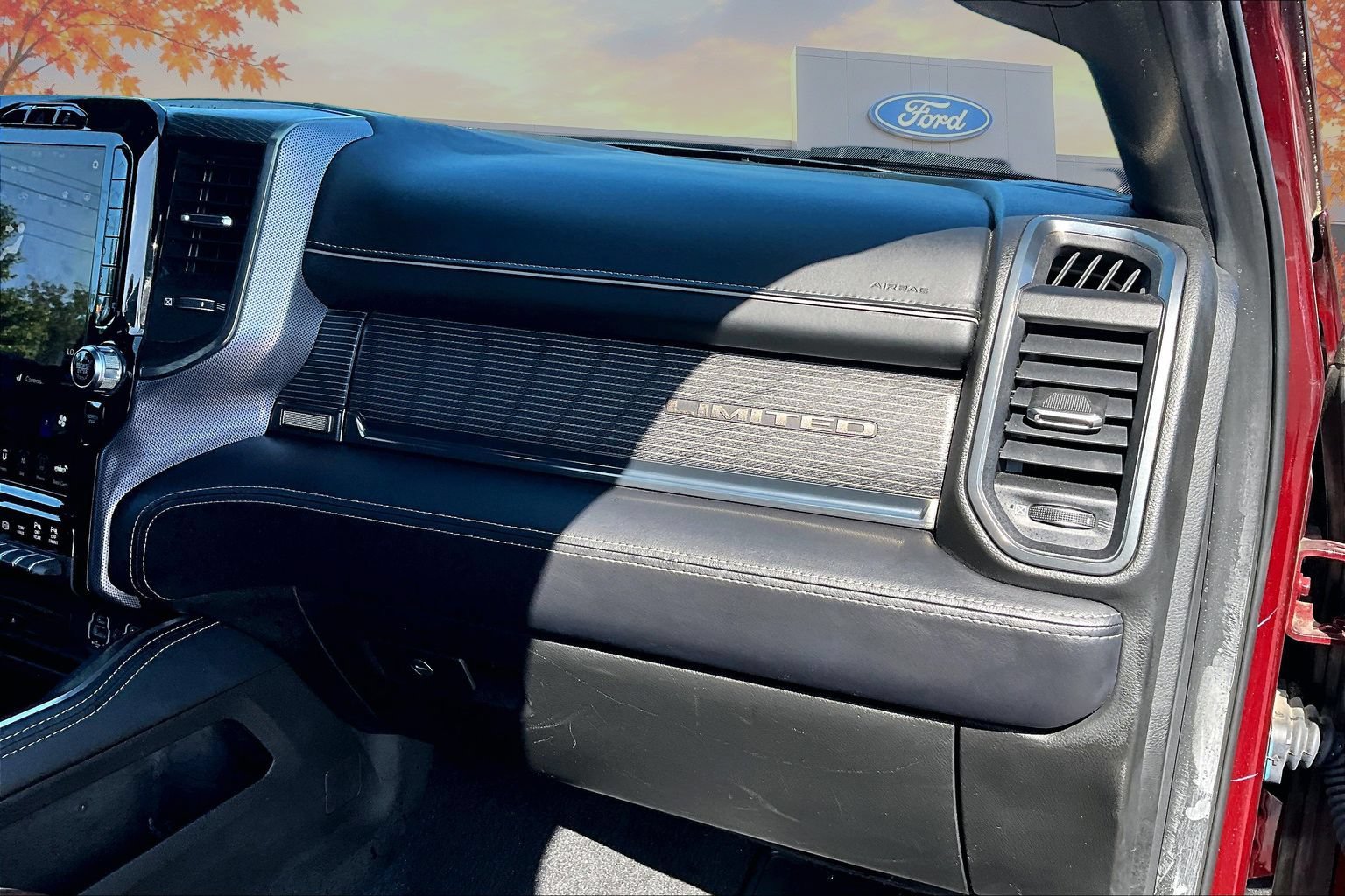 Used 2019 RAM 2500 Limited AWD/4WD image 27
