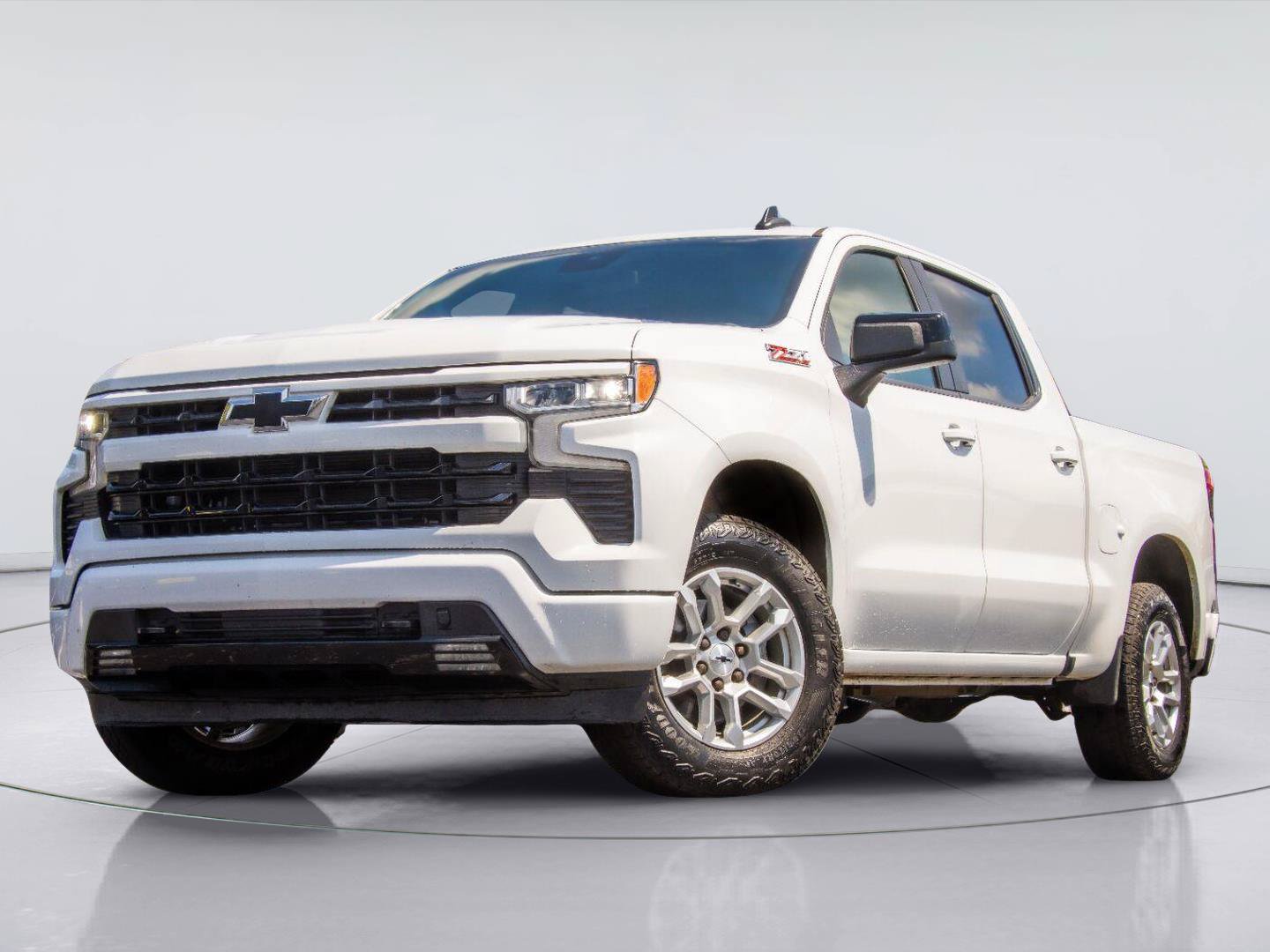 Used 2023 Chevrolet Silverado 1500 RST AWD/4WD image 1