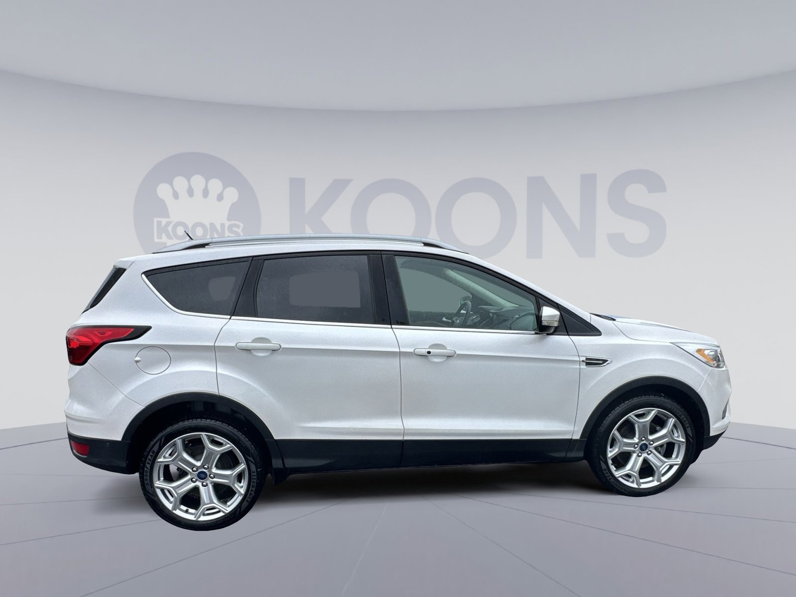 Certified 2019 Ford Escape Titanium AWD/4WD image 12
