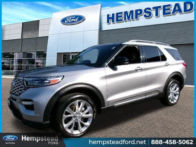 Certified 2022 Ford Explorer Platinum w/ Equipment Group 601A