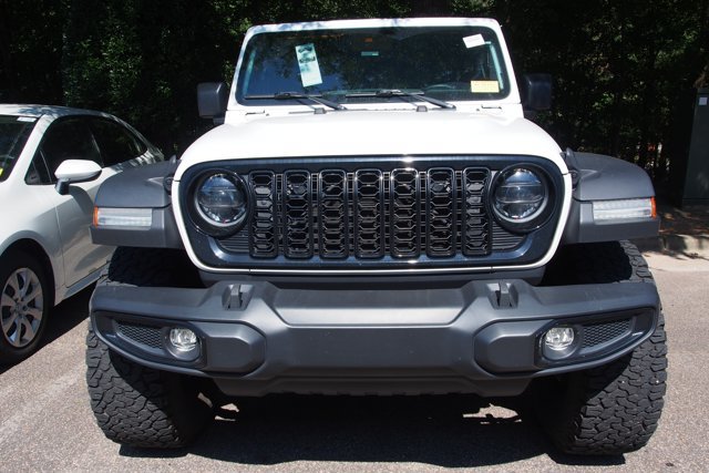 Used 2024 Jeep Wrangler Unlimited Sport AWD/4WD image 3