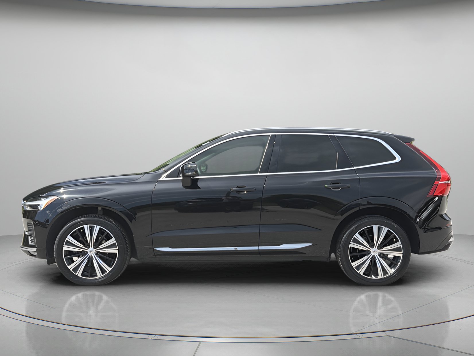 Used 2022 Volvo XC60 B5 Inscription w/ Protection Package Premier FWD image 43