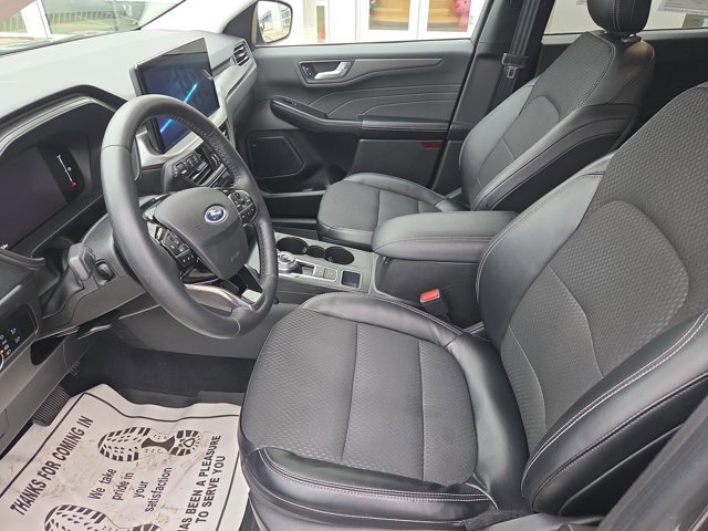 Certified 2023 Ford Escape SE image 12