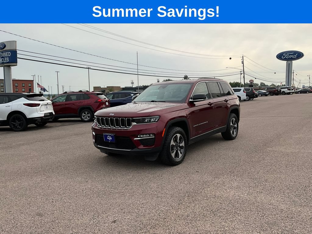 Used 2024 Jeep Grand Cherokee Limited 4xe AWD/4WD image 3