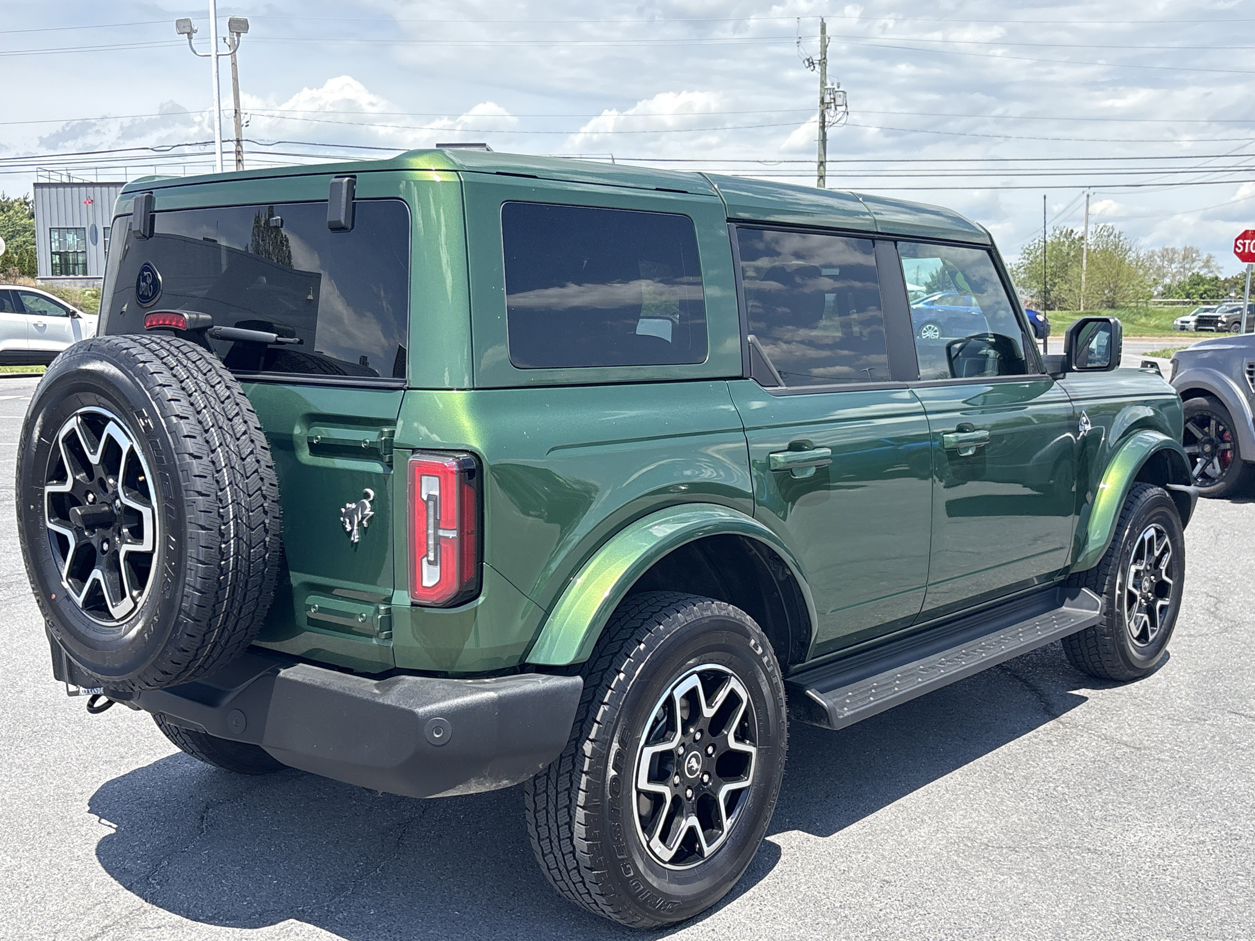 Certified 2025 Ford Bronco Outer Banks AWD/4WD video 4