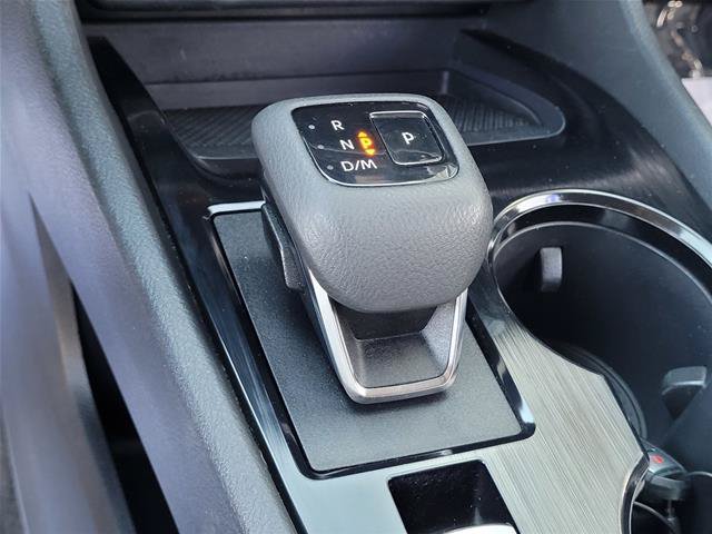 Used 2023 Nissan Rogue SV FWD image 24