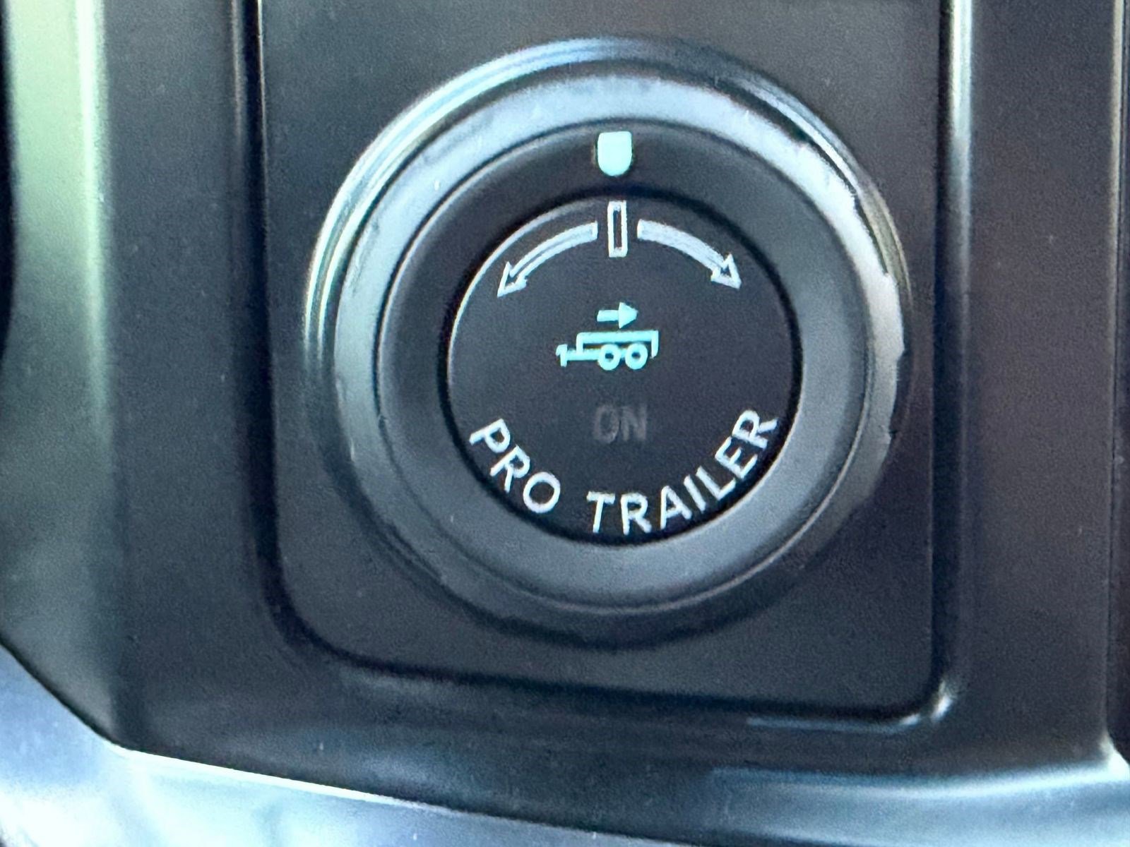 Certified 2025 Ford F250 King Ranch w/ Tremor Off-Road Package image 30