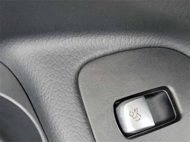 Used 2022 Mercedes-Benz E 450 4MATIC Sedan image 25