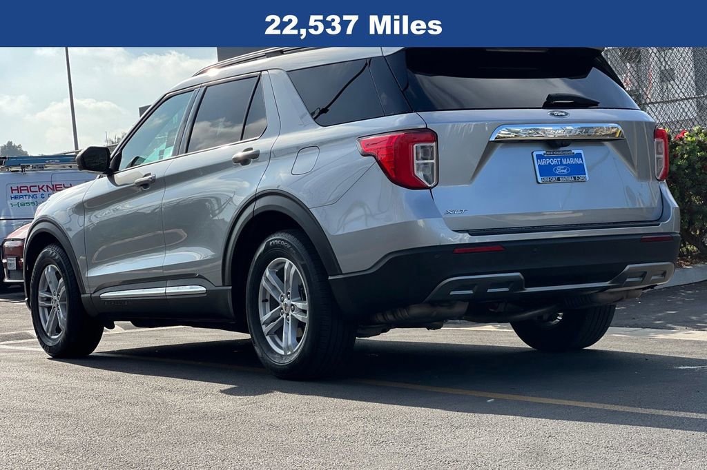 Certified 2022 Ford Explorer XLT w/ Equipment Group 202A image 6