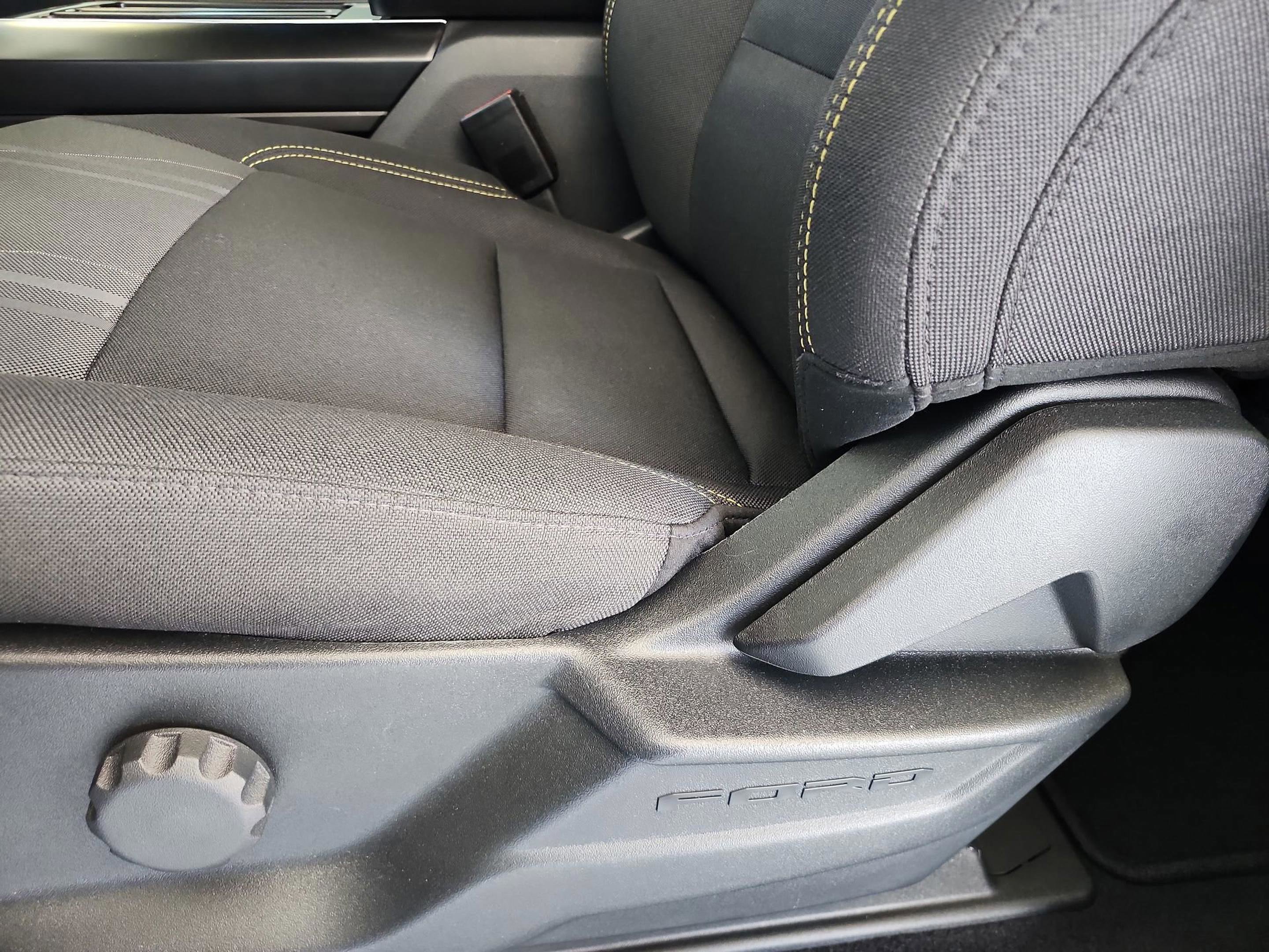 Certified 2025 Ford F150 STX w/ Equipment Group 200A image 13