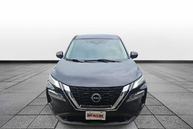Used 2023 Nissan Rogue SV FWD image 2