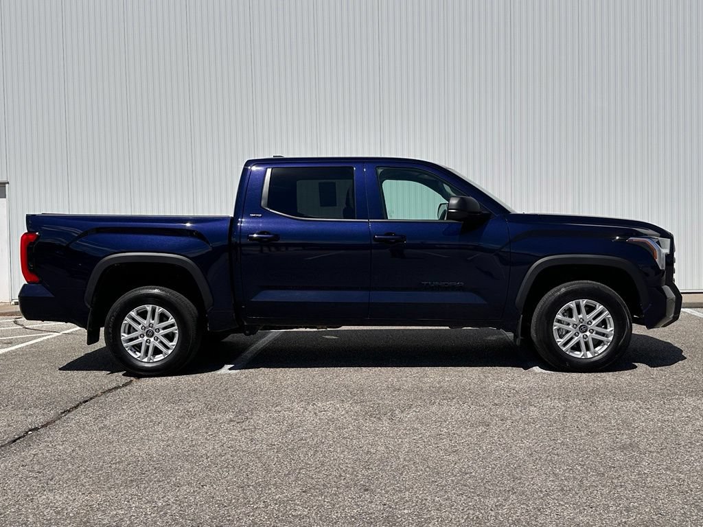 Used 2024 Toyota Tundra SR5 w/ SR5 Premium Package AWD/4WD image 7