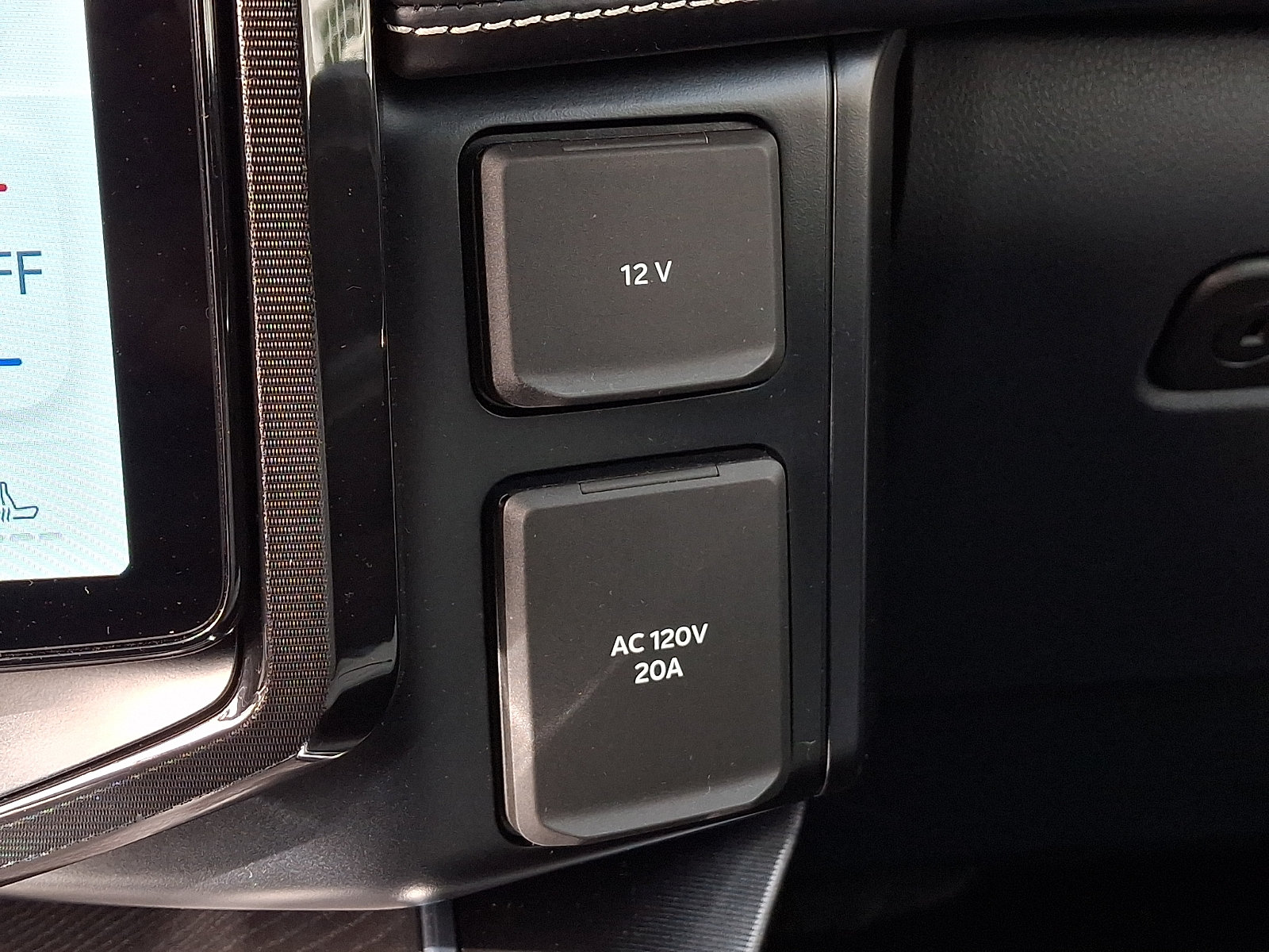 Certified 2022 Ford F150 Lightning Platinum AWD/4WD image 24