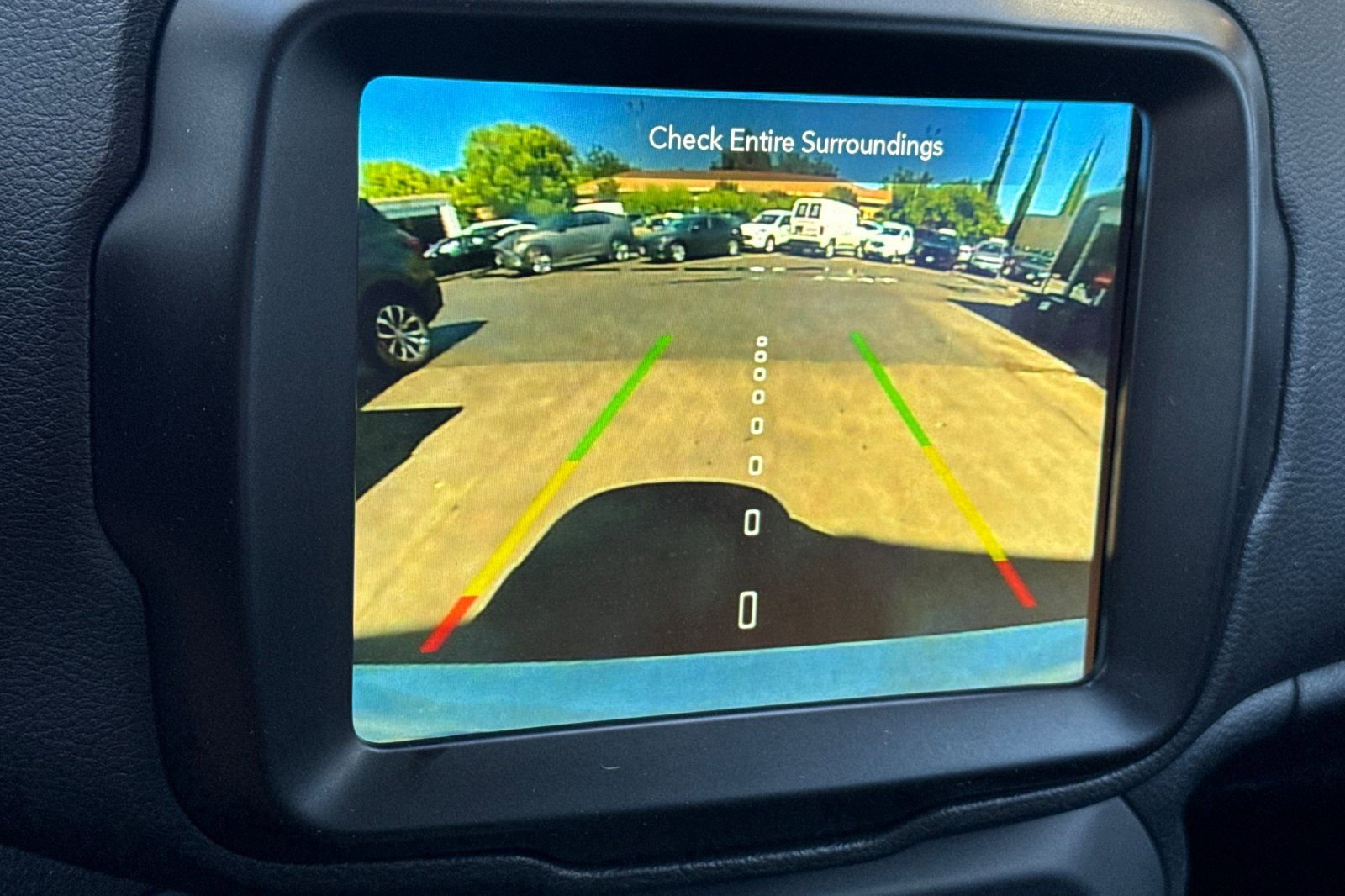 Used 2023 Jeep Renegade Trailhawk AWD/4WD image 19
