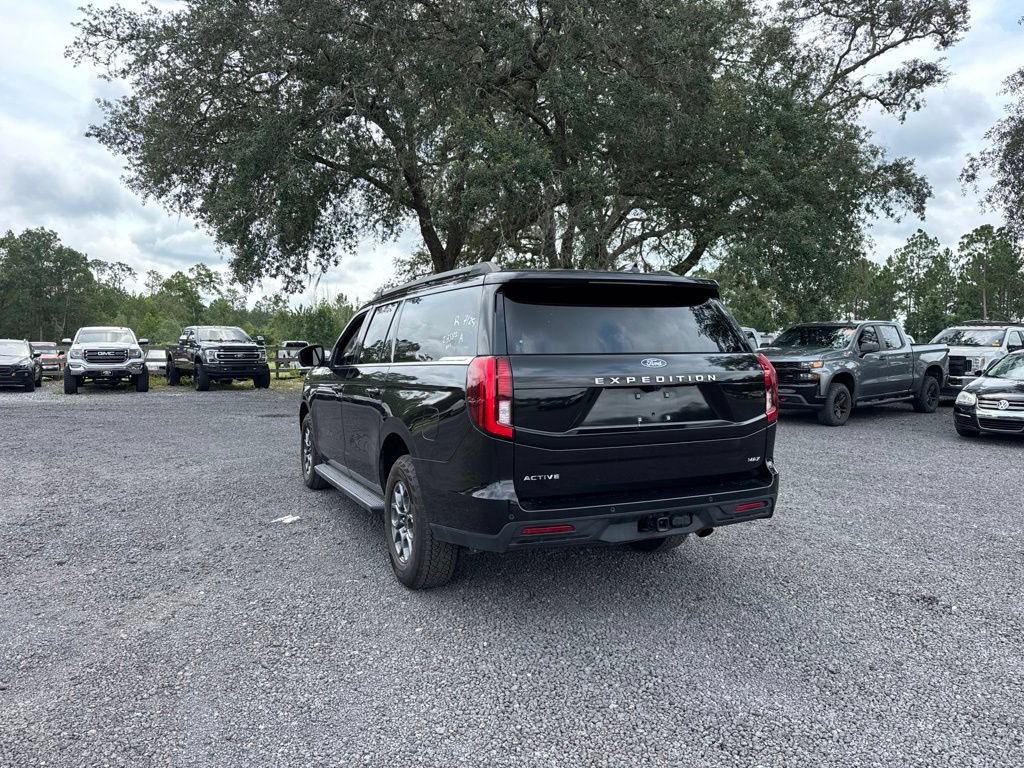 Certified 2025 Ford Expedition Max Active AWD/4WD image 4