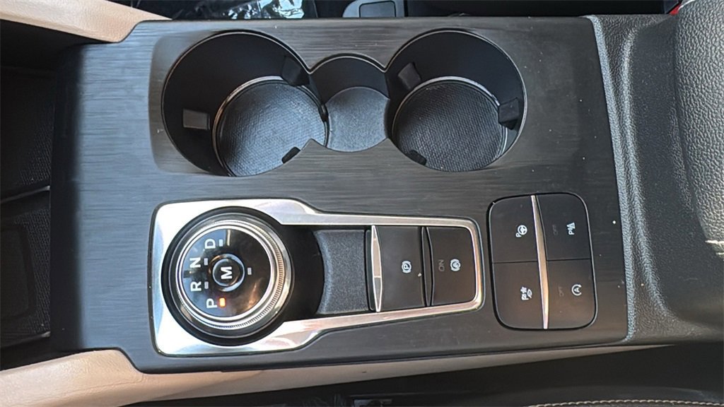 Certified 2020 Ford Escape Titanium image 15