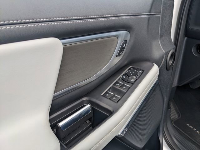 Certified 2025 Ford Expedition Max Platinum w/ Driver's Package AWD/4WD image 23