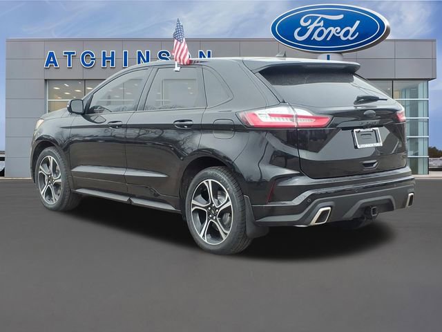 Certified 2022 Ford Edge ST image 2