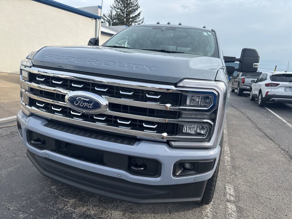 Certified 2025 Ford F350 Lariat w/ Lariat Ultimate Package AWD/4WD image 60