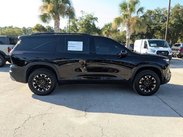 Used 2024 Chevrolet Traverse Z71 w/ Enhanced Driving Package AWD/4WD image 3