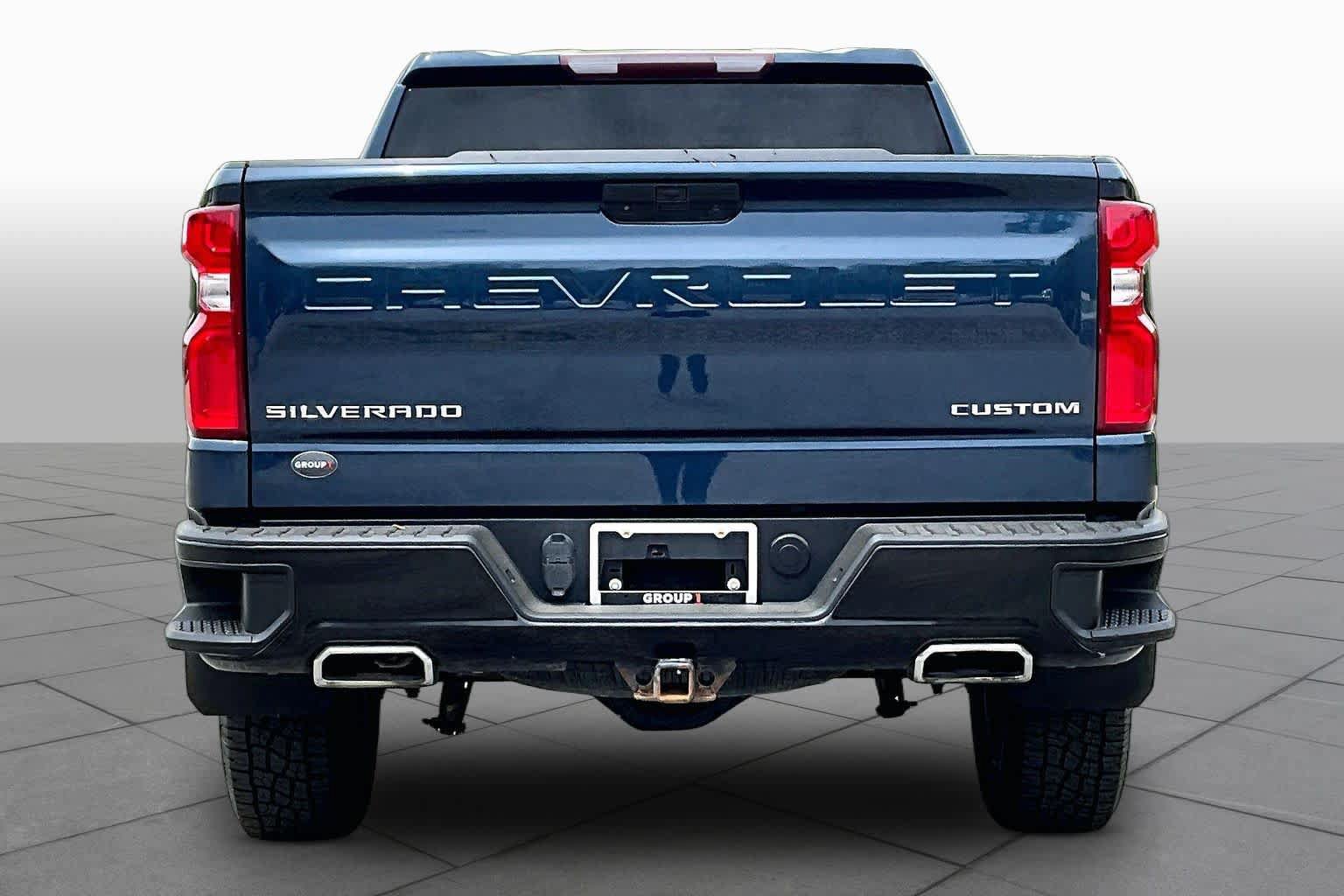 Used 2021 Chevrolet Silverado 1500 Custom Trail Boss AWD/4WD image 5